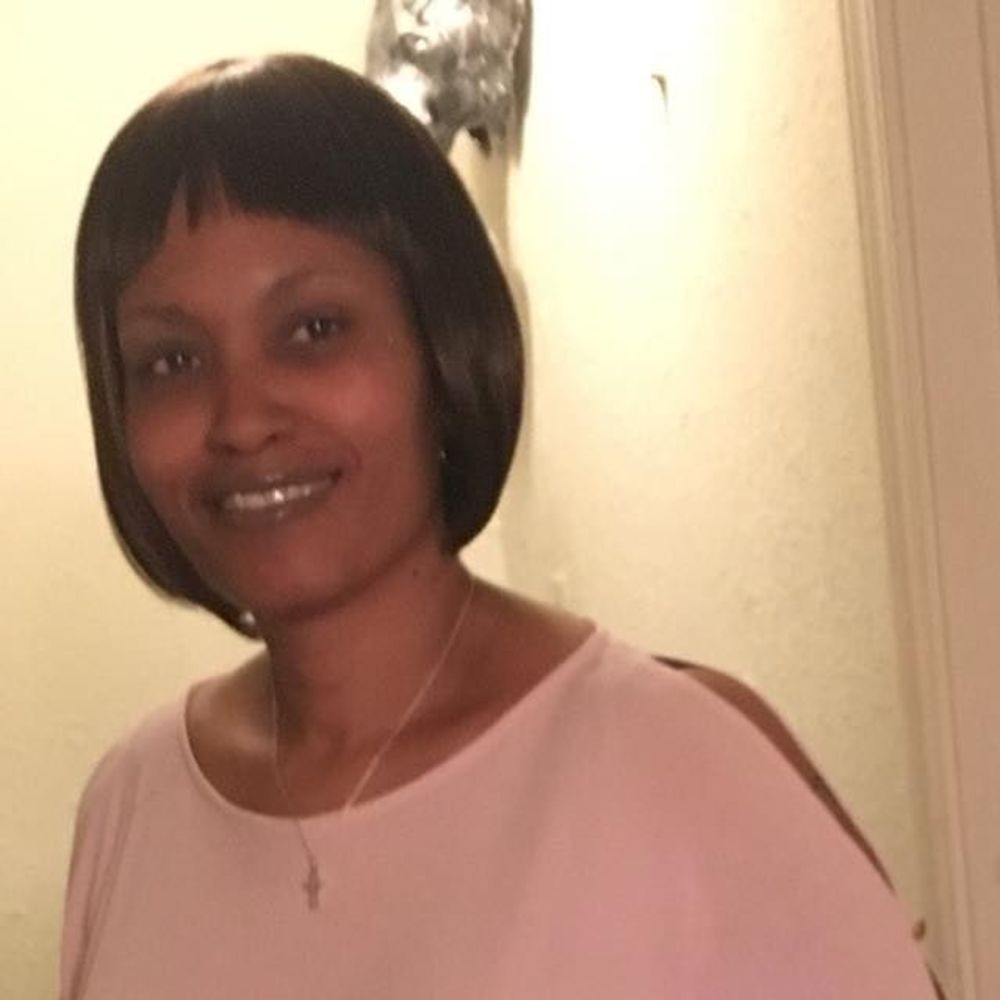 Meet your Posher, Anitra